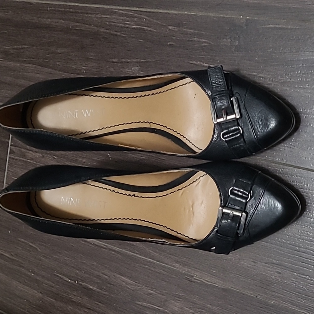 Nine West slight platform pump style heels 4.5"